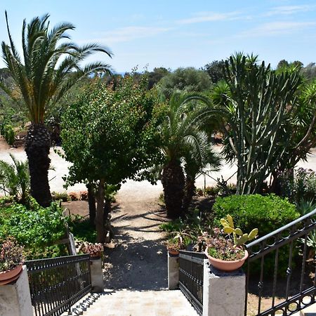 Agriturismo Il Ranch Portopalo Di Capo Passero Exterior foto